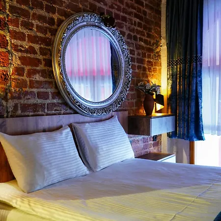 מלון Squit Suits *